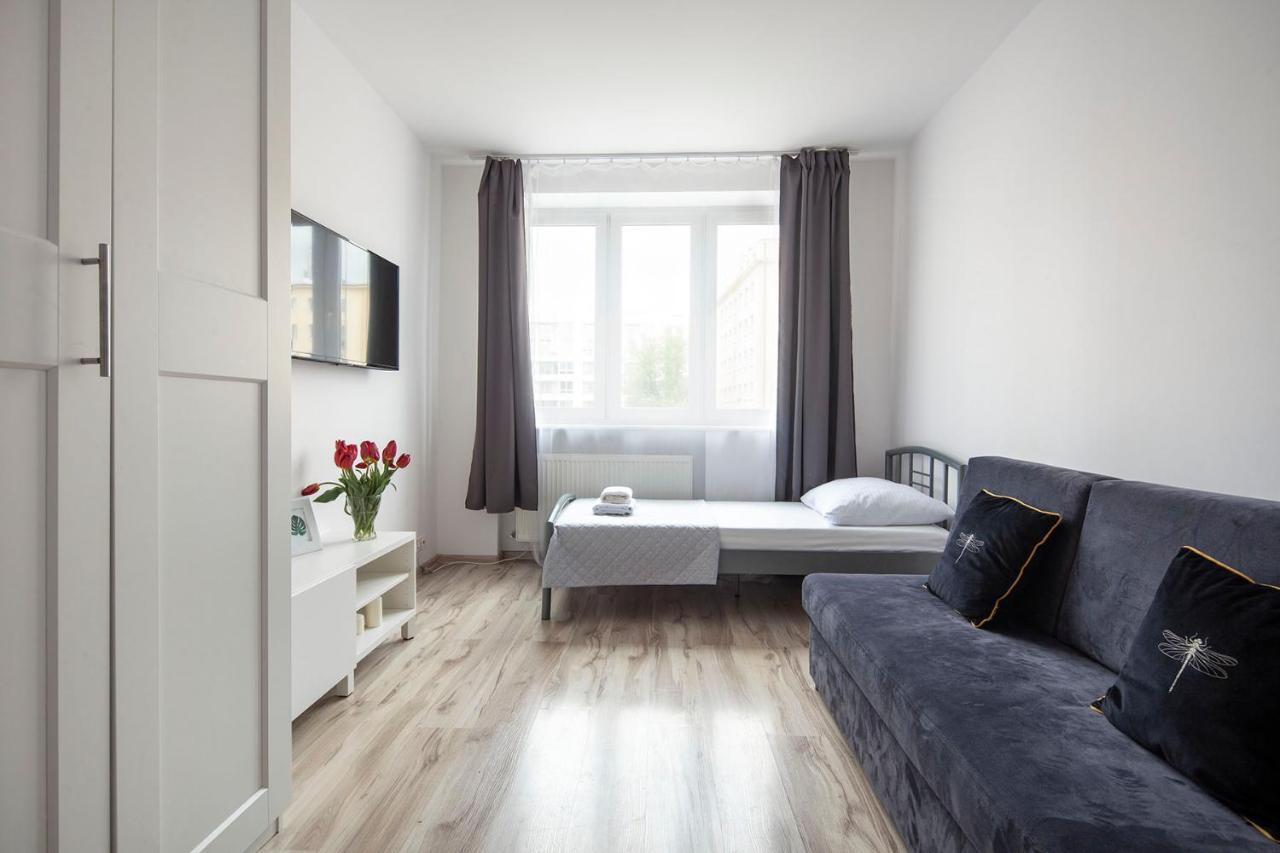 Sleepy3City Apartments 10 Lutego 23 グディニャ エクステリア 写真