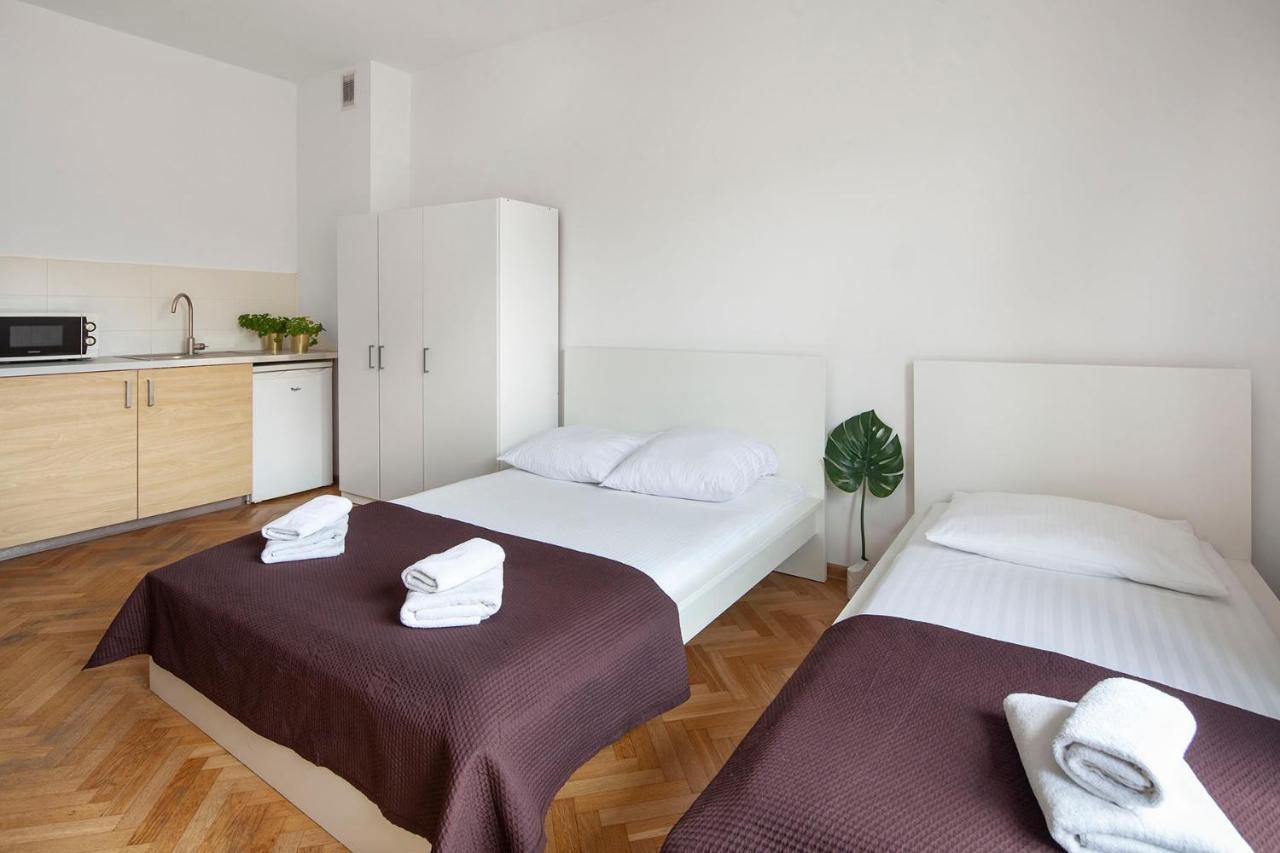 Sleepy3City Apartments 10 Lutego 23 グディニャ エクステリア 写真
