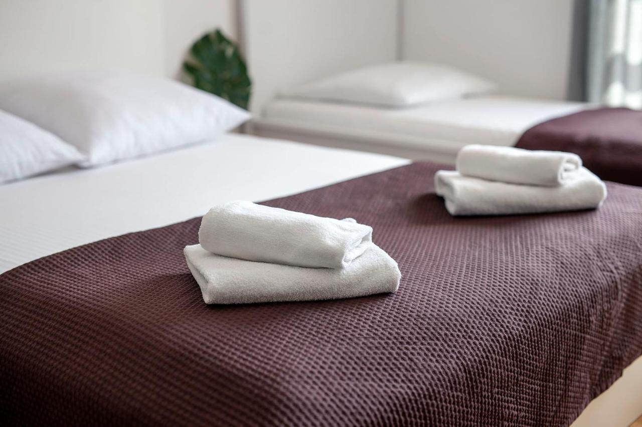 Sleepy3City Apartments 10 Lutego 23 グディニャ エクステリア 写真