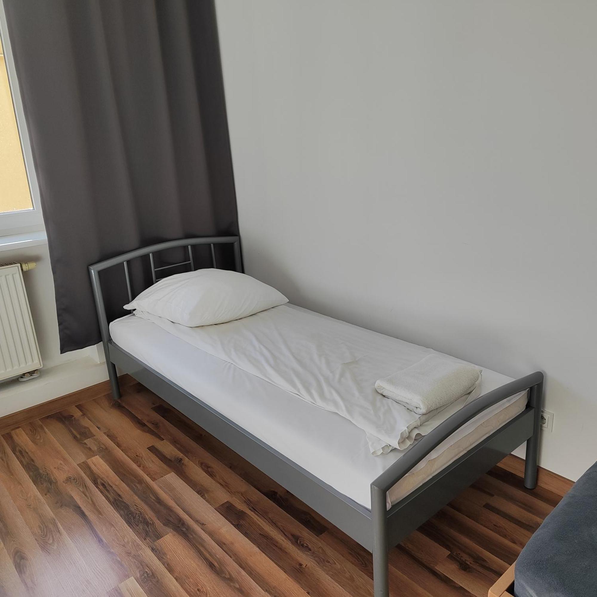 Sleepy3City Apartments 10 Lutego 23 グディニャ エクステリア 写真