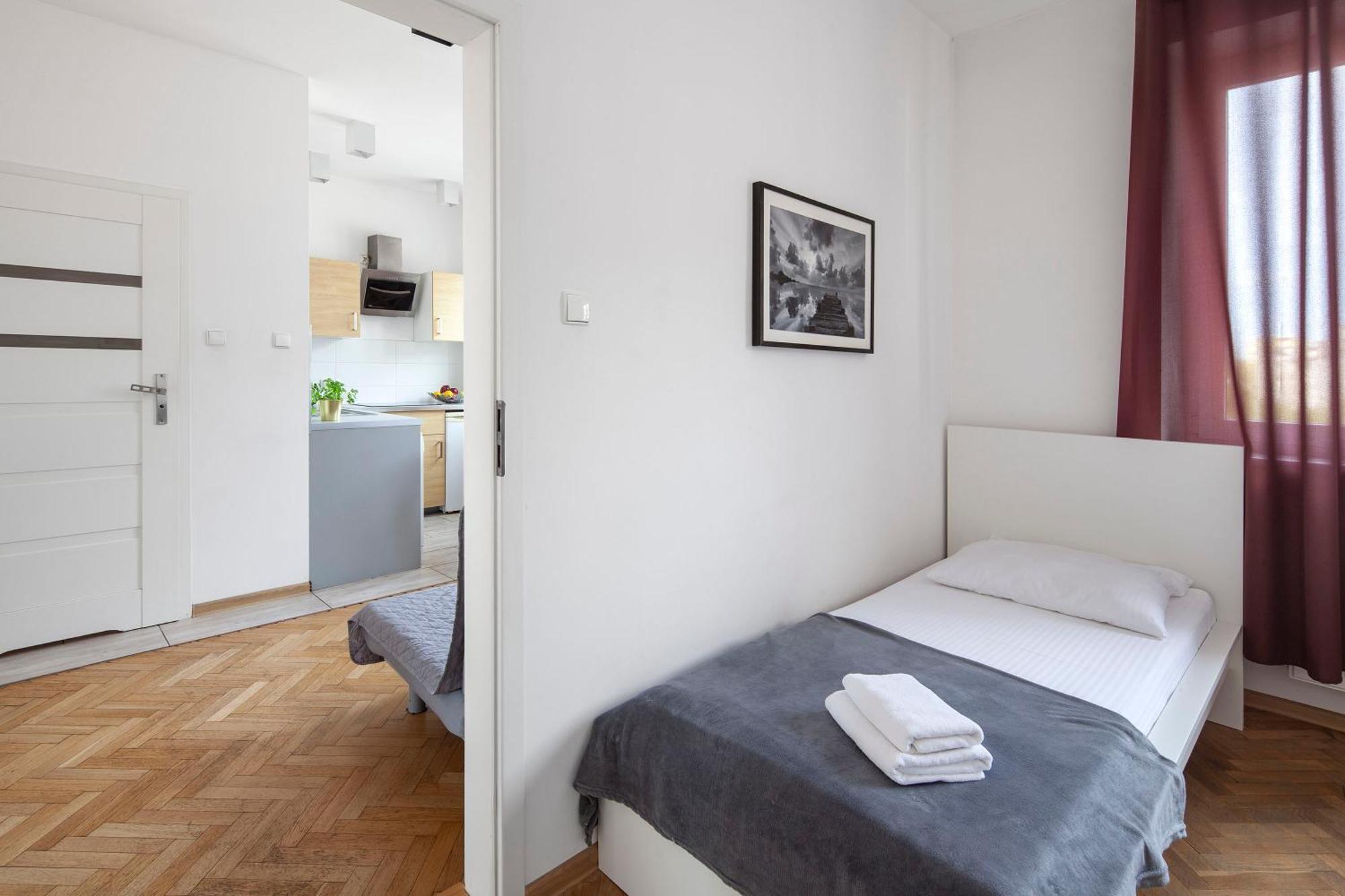 Sleepy3City Apartments 10 Lutego 23 グディニャ エクステリア 写真