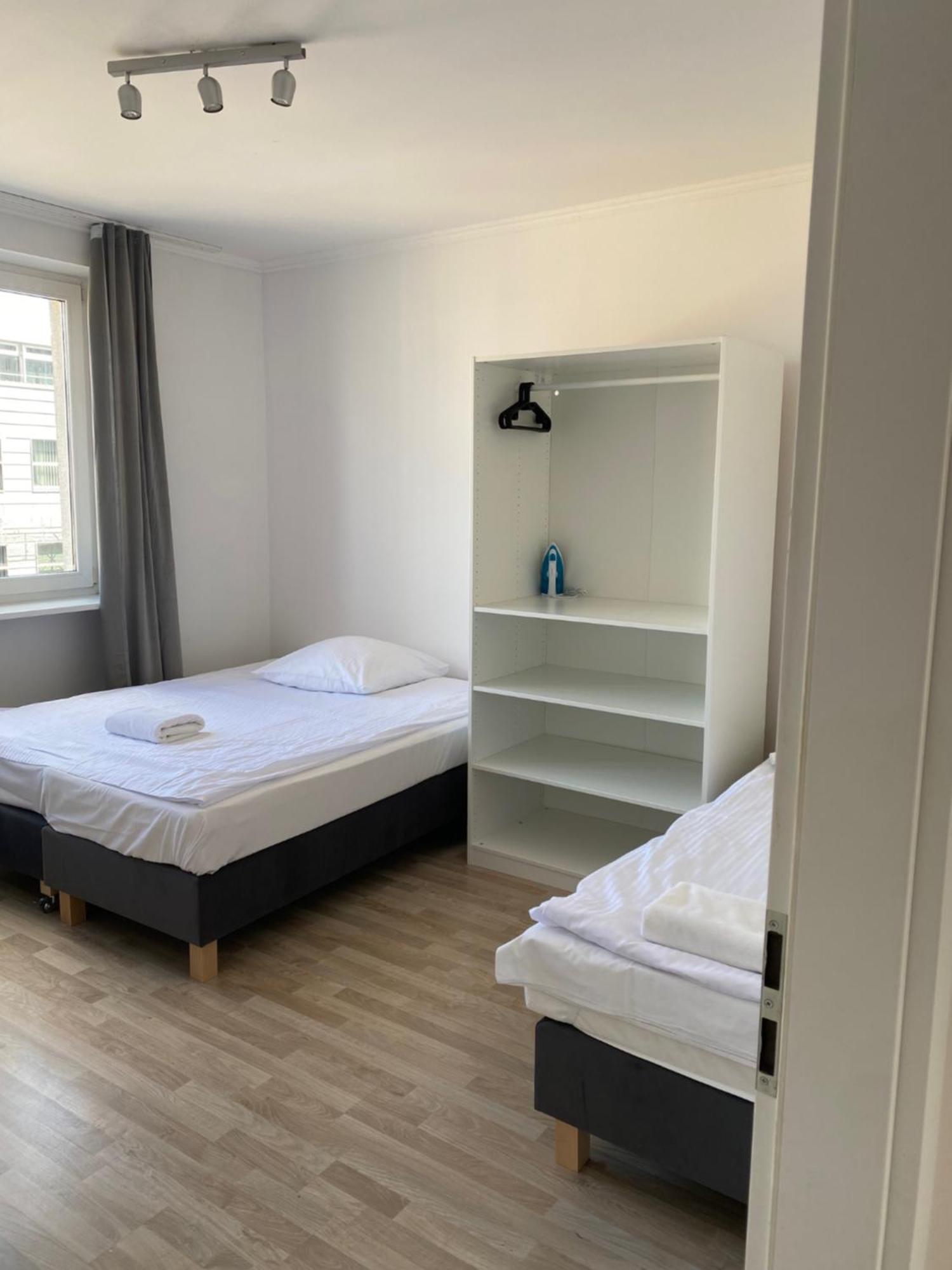 Sleepy3City Apartments 10 Lutego 23 グディニャ エクステリア 写真