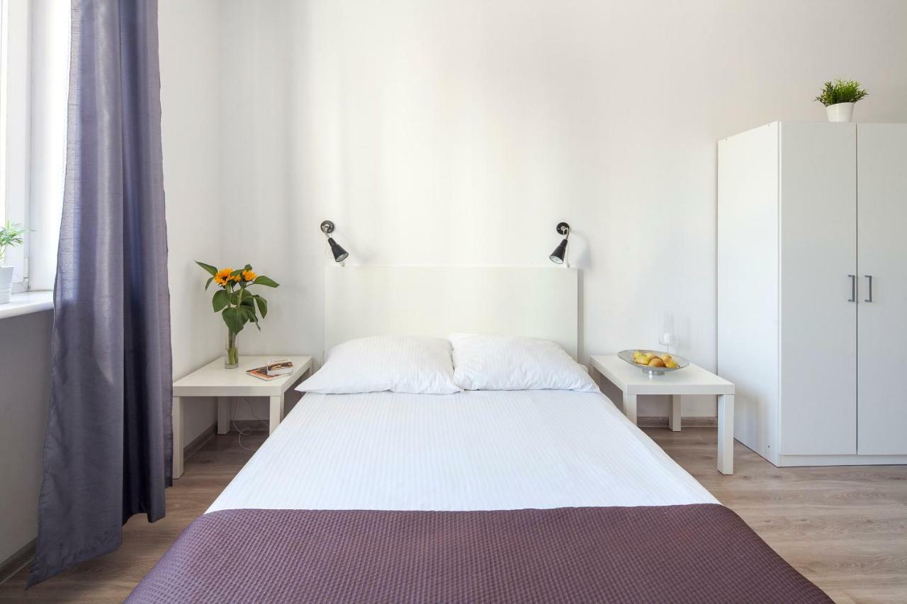 Sleepy3City Apartments 10 Lutego 23 グディニャ エクステリア 写真